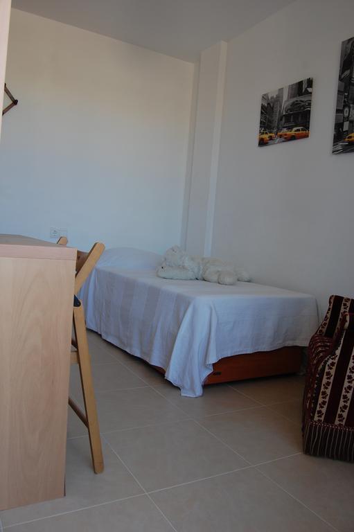 安波拉Casa Junto A La Playa Costa Dorada别墅 外观 照片